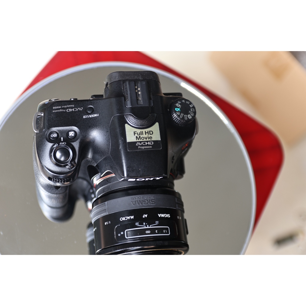 Máy ảnh Sony A57 (Siêu đẹp - màn hình xoay lật) - Ống kính Sony A mount