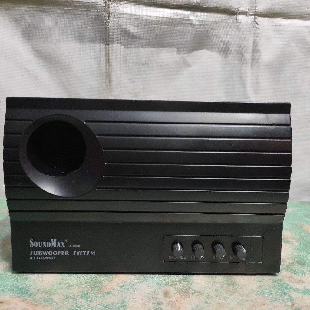 Loa sub Soundmax A-4000--4.1