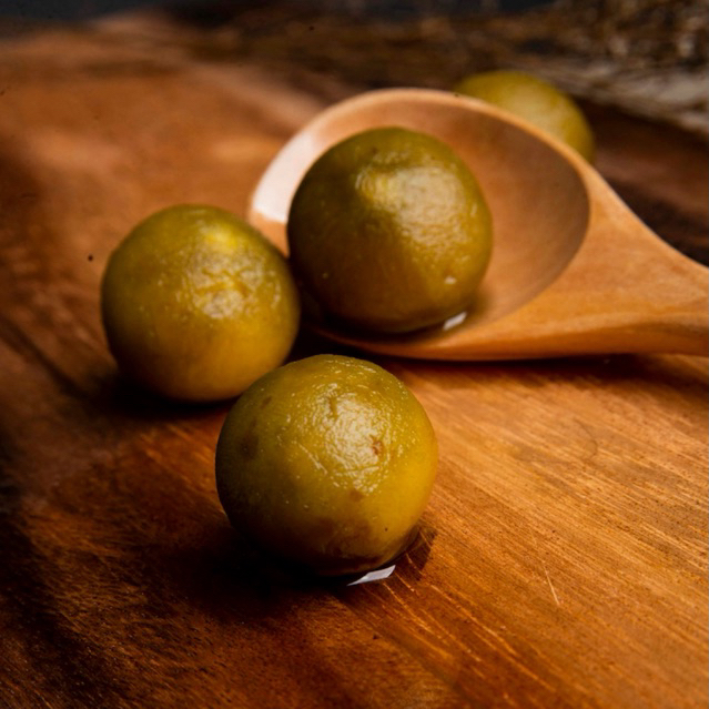 Sấu ngâm đường