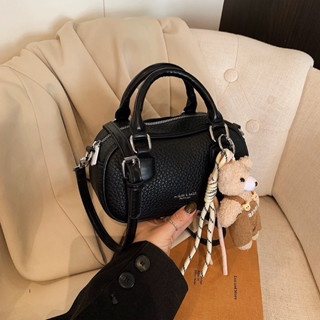  Túi Xách Nữ Mini Đeo Chéo Cầm Tay Kèm Gấu Cute Phong Cách Năng Động – HT366 