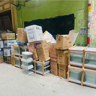 Bể cá đúc thường 40 có 2 góc bo thẩm mỹ