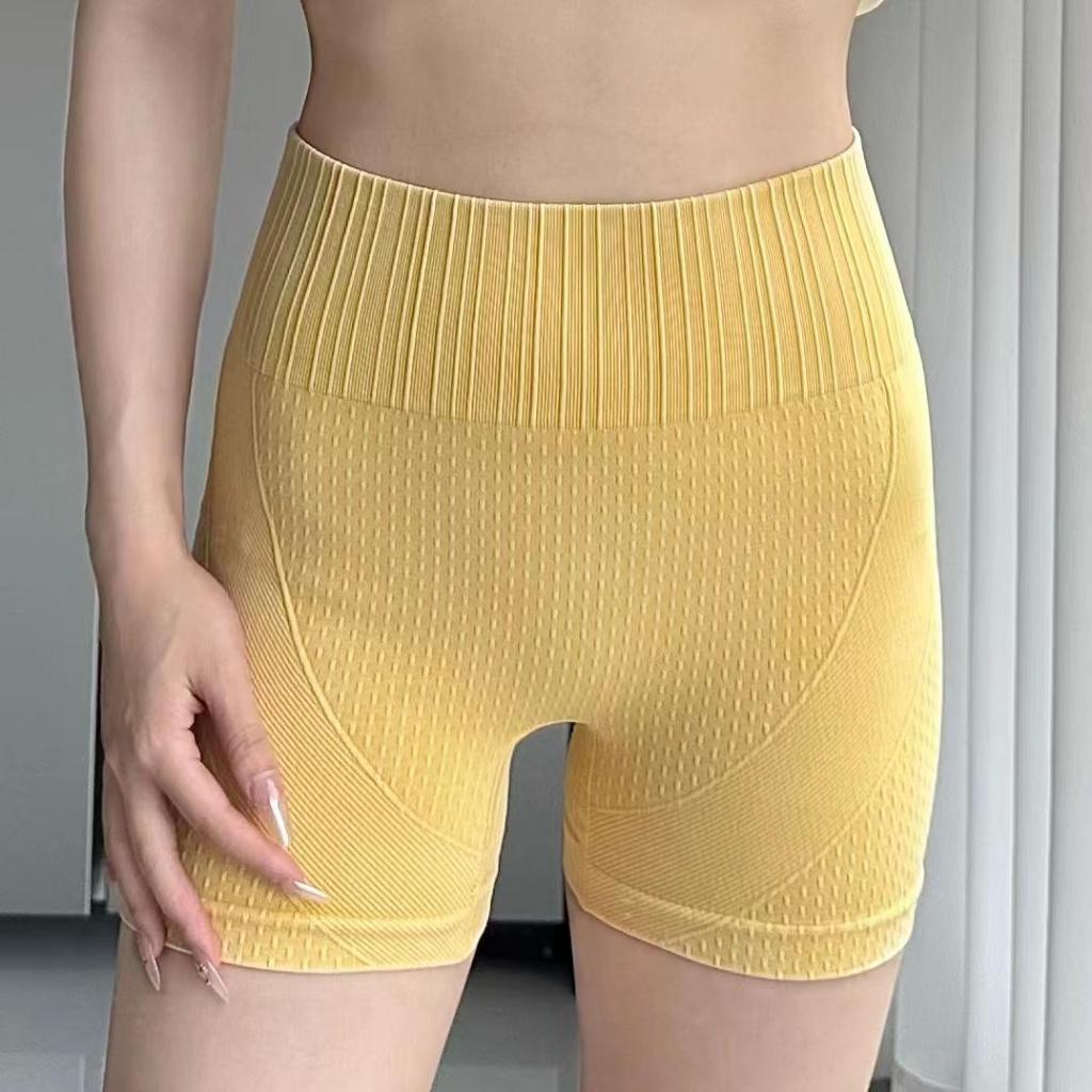 Quần đùi thể thao nữ(quần soóc),có gân co giãn, có chun nhún ở mông, dệt kim từ 90% Nylon + 10% Spandex SH-SCRUNCH | BigBuy360 - bigbuy360.vn
