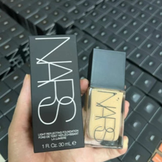  Kem nền Nars chính hãng Light Reflecting Advanced Skincare Foundation mềm mịn mướt che phủ tốt 