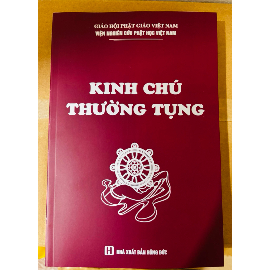 Sách - Kinh Chú thường tụng ( Bìa mềm - ÔH)