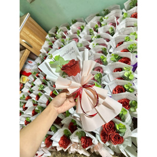 giá  sỉ 10 bó hoa Hồng sáp nhủ 1,3 bông  kèm túi làm  quà  tặng 20/10 (si ib)