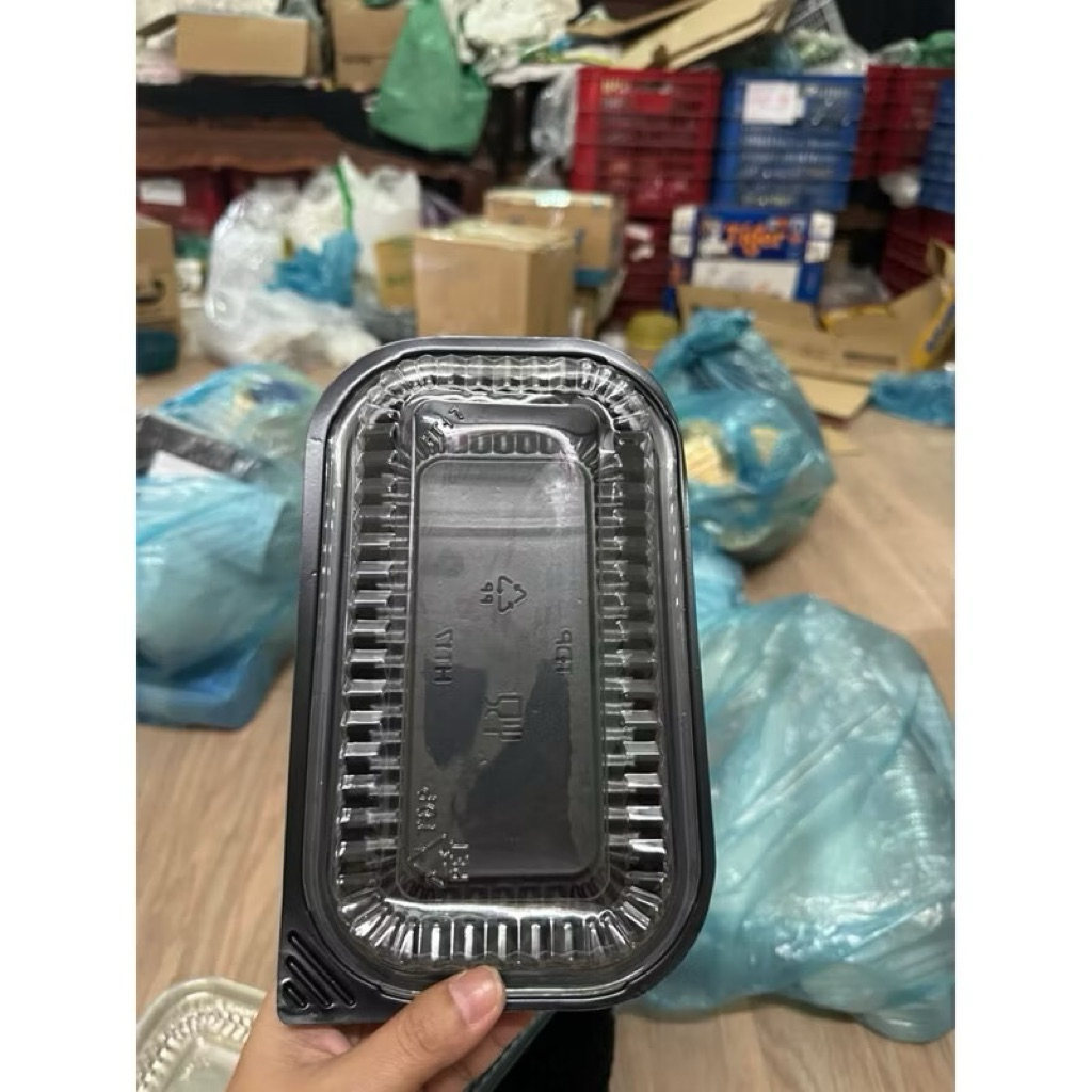 500 Hộp-  HT17 - 1 ngăn HT 17 ,được thiết kế hộp hiện đại nắp trắng trong, bề mặt đế có đường gân nổ