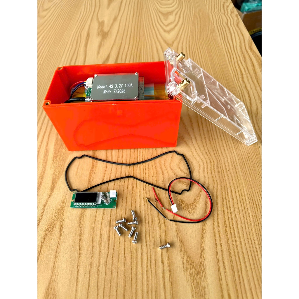 Hộp Pin chống nước 15Ah - Đầy đủ phụ kiện - Chứa 4 Cell 33140/32140