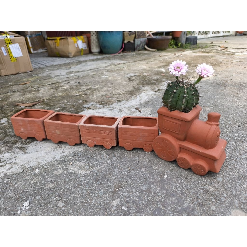 Chậu đất nung - chậu xe lửa (tàu hỏa)