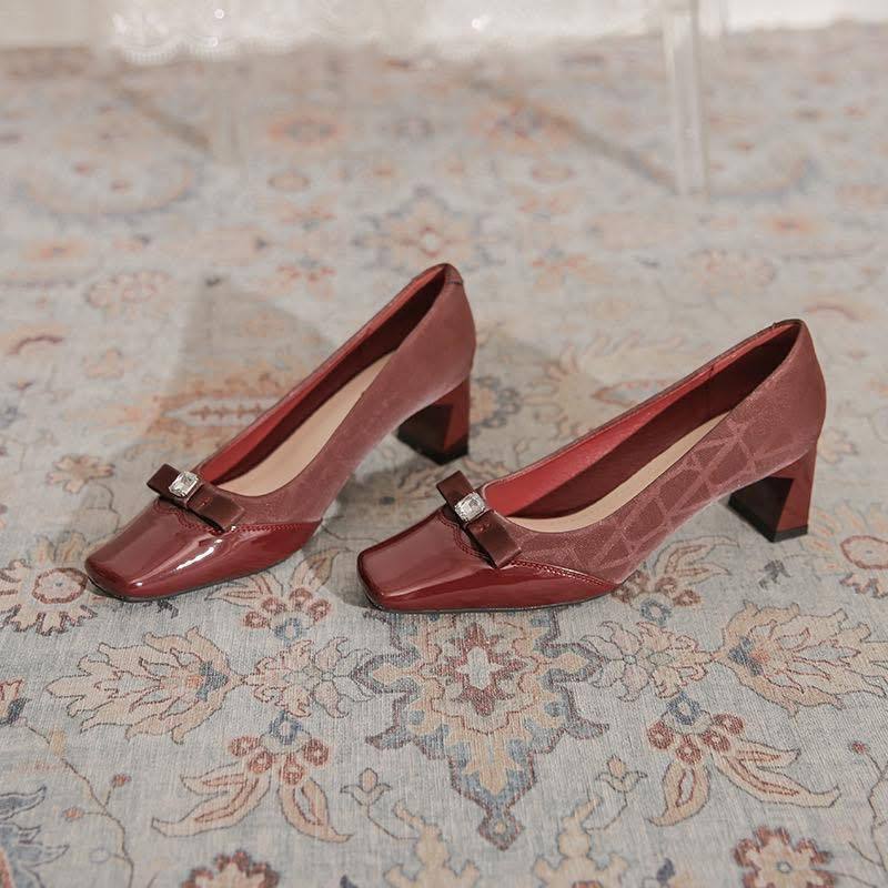 Giày mũi vuông nơ đá 5p J6368-9 - Kachi House