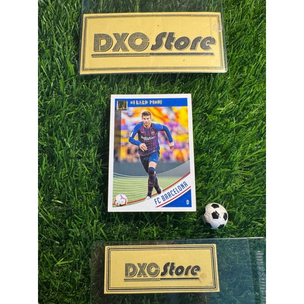 [ CHÍNH HÃNG ] - PANINI DONRUSS SOCCER 2019 - GERARD PIQUE (BARCELONA)