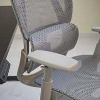  GHẾ CÔNG THÁI HỌC FULL LƯỚI SG CHAIR CTH 919 Lưng đệm lưới thoáng khung chắc chắn ngả linh hoạt. 