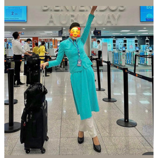 vest nữ xanh lá in dập hoa sen