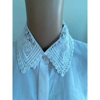 Cổ áo ren + lá cổ đức đen trắng