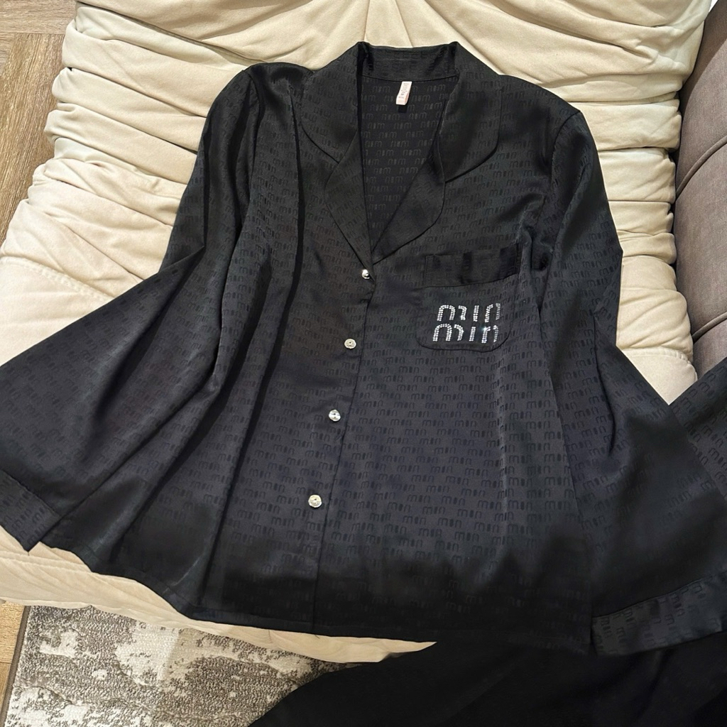 Pyjama dài phối túi đá MiuMiu chuẩn QCCC