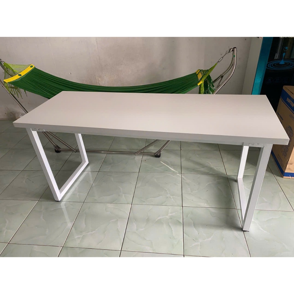 Bàn U kích thước 1m-2m rộng 70cm,75cm,80cm dày viền 34mm gắn được ARM,chân chắc chắn nhiều kích thước | BigBuy360 - bigbuy360.vn