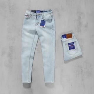 Quần Jeans nam Dilano basic Form Slim fit chất vải dày dặn Co Giãn cực Tốt, Không Bai Xù, Bền Màu-QJD