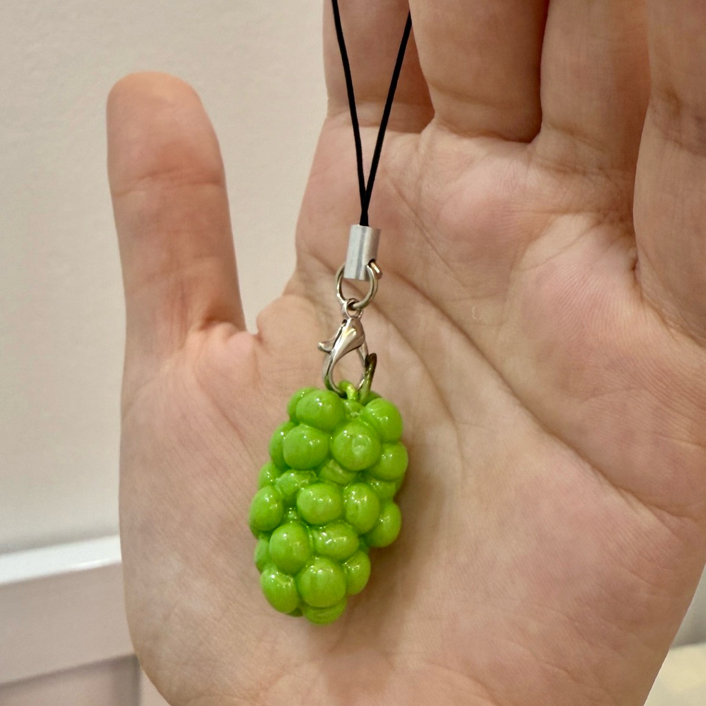 Dây đeo điện thoại Nho sữa xanh - Móc khoá Nho sữa Hàn Quốc dễ thương