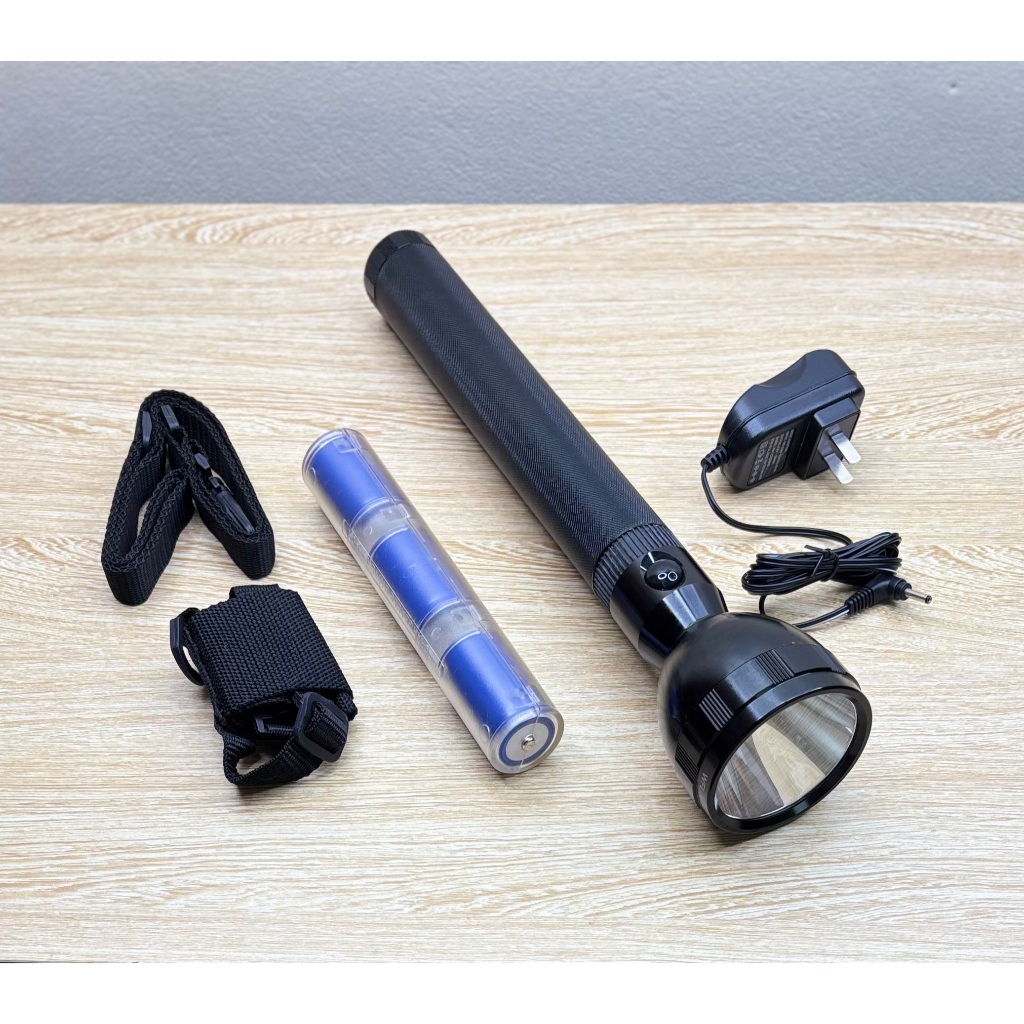 Đèn pin wasing WFL-AD3L CREE LEDs XR-E-Q5