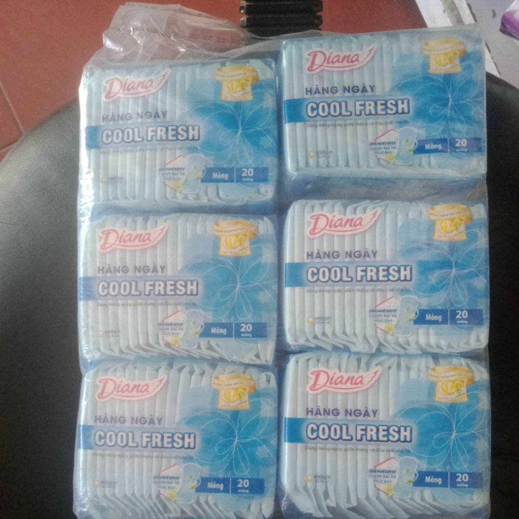 lốc 6 băng vệ sinh hàng ngày Diana cool fresh 20 miếng