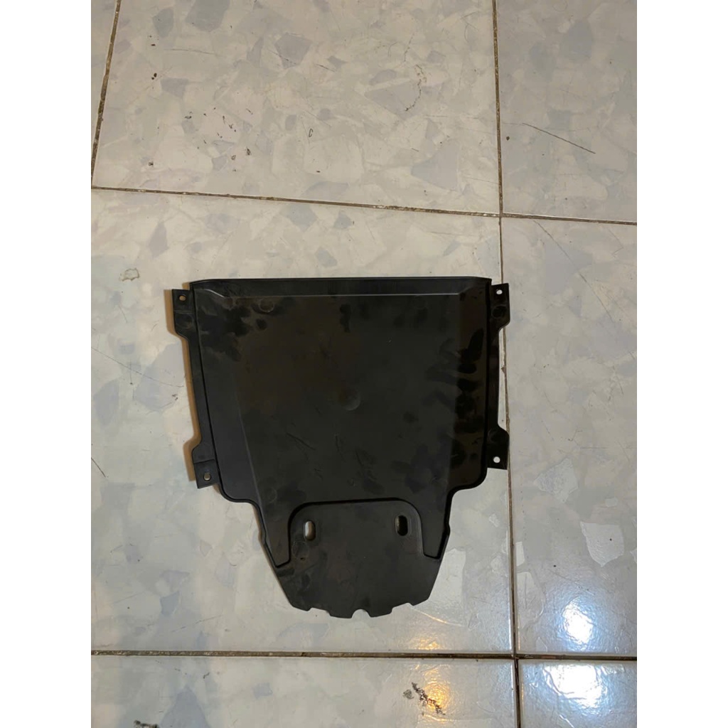 Nhựa che dưới cốp xe máy điện HKbike Pega Xmen