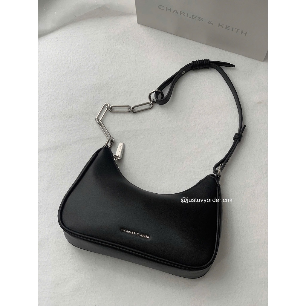 [CHUẨN HÃNG] Túi Đeo Vai Kẹp Nách CNK Hình Thang Lane Chain-Link - Đủ Bill