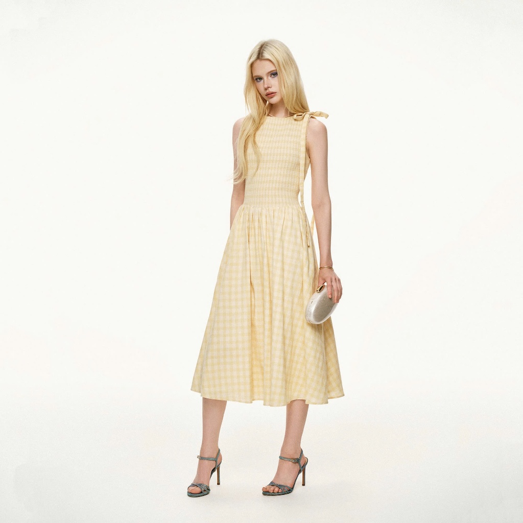 MAVEN - Đầm kẻ caro vàng smocking phối nơ Maggie Dress