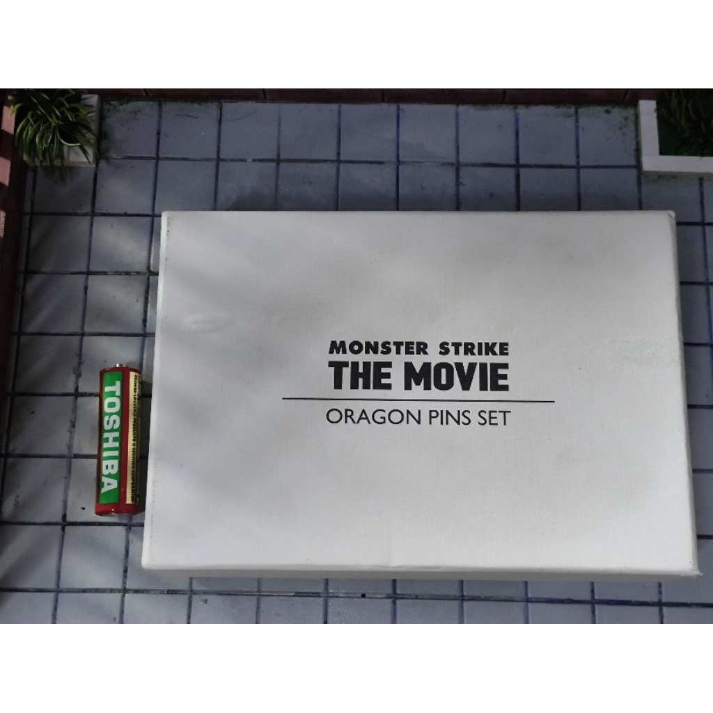 set 2 ghim Oragon Monster strike the movie