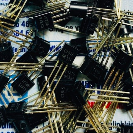 Transistor cắm NPN C1815 1815 0.15A 50V gói 150 chiếc