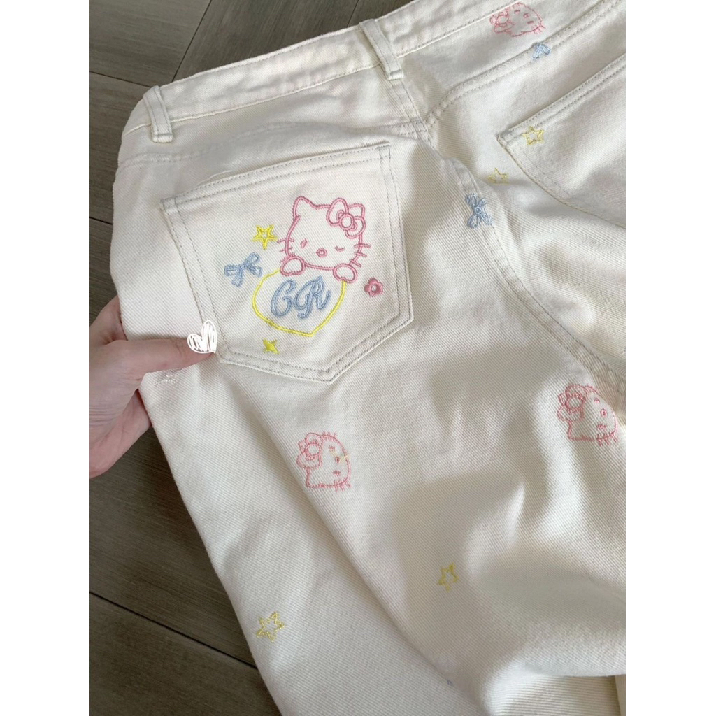 𝐘𝐮𝐫𝐢.𝐬𝐭𝐨𝐫𝐞 Quần Jeans Thêu Hồng Dáng Suông Chuẩn Qc