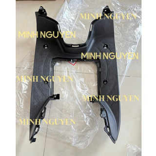 Sàn để chân xe Scoopy đời mới 2025 màu đen zin hãng