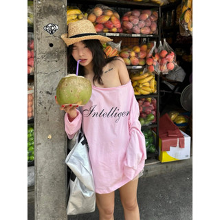 Áo thun dài tay nữ lệch vai hồng – Áo phông in chữ Intelligent, áo thun nữ chống nắng thu đông đi học đi chơi [ E_A47 ]