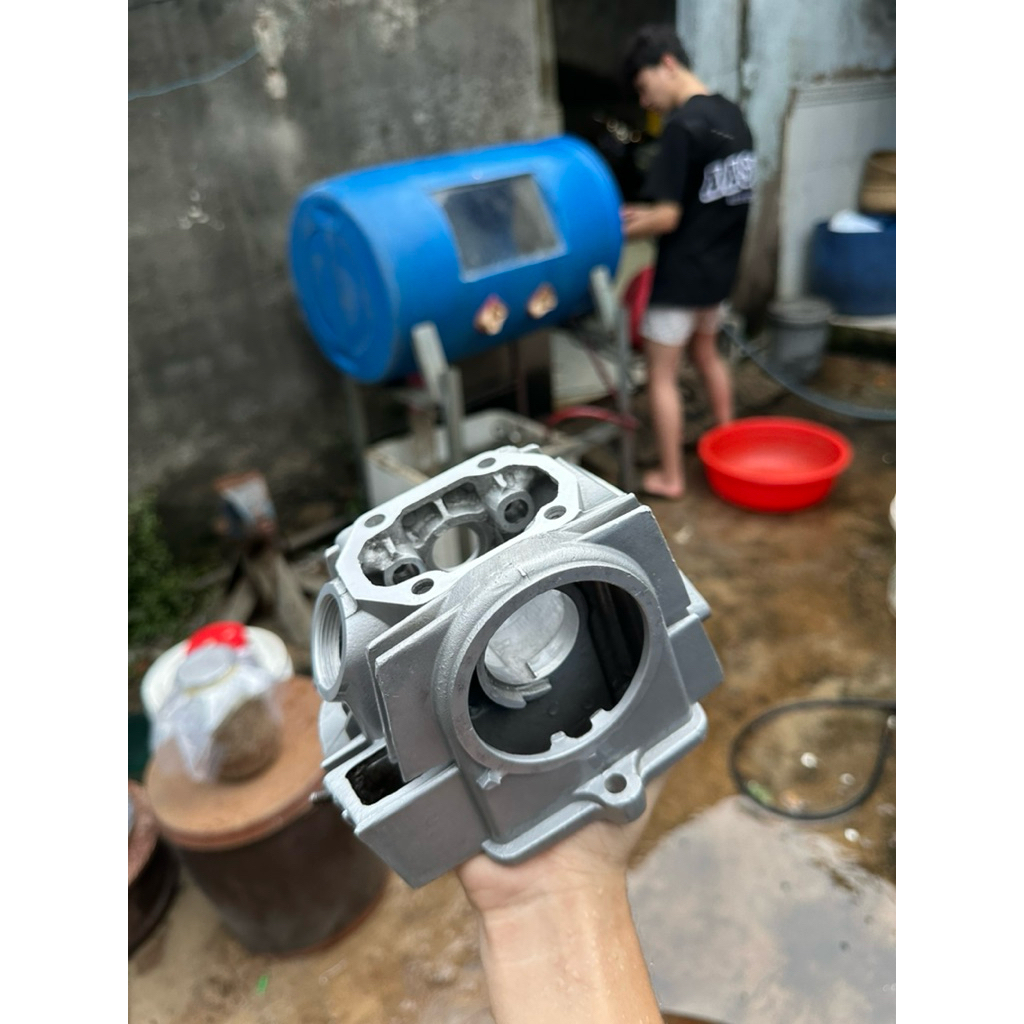 Đầu bò SYM tháo xe Wave Dream 110cc. Đã Được Bắn cát vệ sinh sạch sẽ.