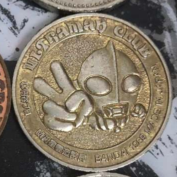 Mô hình siêu nhân Ultraman Club Medal Bandai 1999 Japan Sofubi Tiga, Taro,Xu