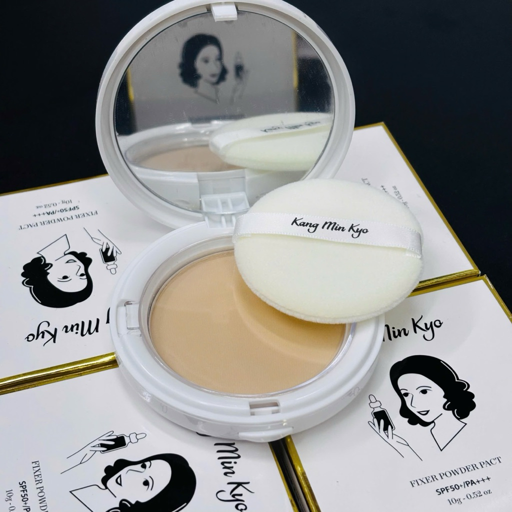 [ Date 06/26] Phấn phủ siêu kiềm dầu Kang Min Kyo Fixer Pact SPF50+ PA+++ 10g – che phủ mịn lì, kiểm