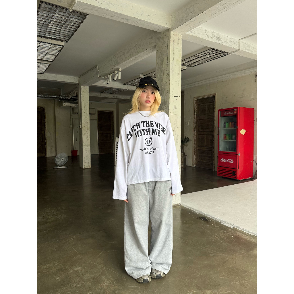 Áo Thun Tay Dài Boxy VIBESTU '' Longsleev With Me '' Form Unisex 250Gsm Cotton | BigBuy360 - bigbuy360.vn