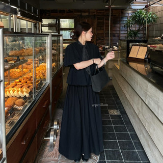 𝐇𝐞𝐥𝐞𝐧 𝐒𝐤𝐢𝐫𝐭 (𝐋𝐢𝐧𝐞𝐧) (Chân váy xếp ly dáng xoè)