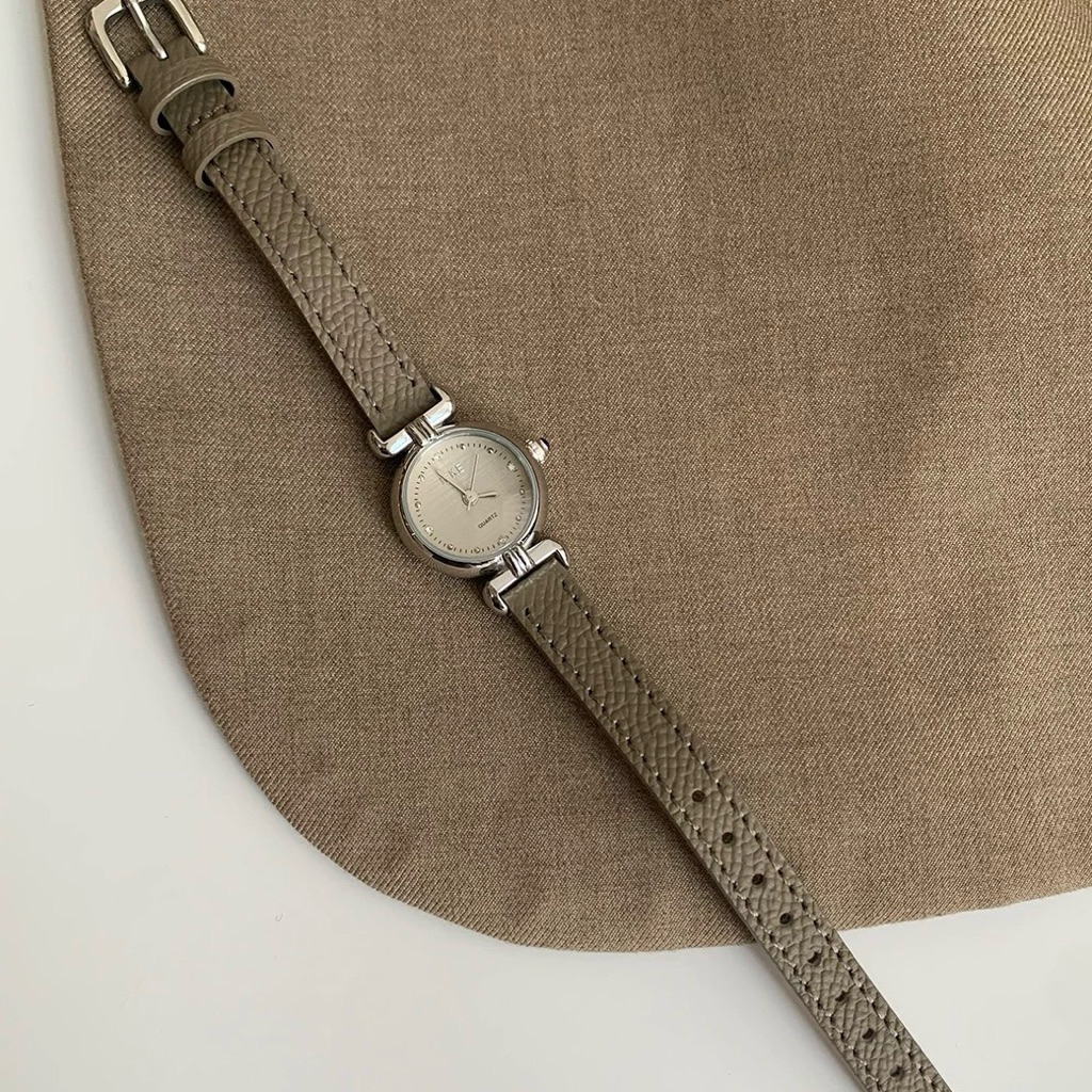 Đồng Hồ Nữ Mặt Số Ánh Mắt Mèo 22mm Nhỏ Gọn Màu Sắc Dễ Phối Đồ Dễ Tôn Da Sáng Sang Trọng SEA WATCHES | BigBuy360 - bigbuy360.vn