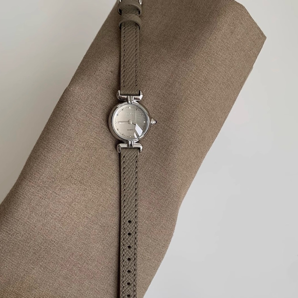 Đồng Hồ Nữ Mặt Số Ánh Mắt Mèo 22mm Nhỏ Gọn Màu Sắc Dễ Phối Đồ Dễ Tôn Da Sáng Sang Trọng SEA WATCHES | BigBuy360 - bigbuy360.vn