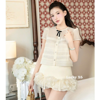 set áo chân váy,set đồ nữ sang chảnh,bộ áo tơ đính nơ cổ chân váy bèo tầng xịn sò hot trend UD113