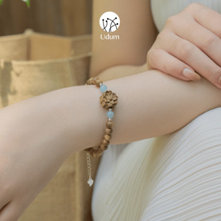  Vòng tay trầm hương nữ liên hoa ngũ hành bình an tài lộc phong thủy Udum quà biếu tặng sang trọng. 