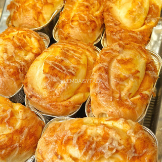  Bánh Mì Sốt Trứng Muối Chà Bông  Mềm Ngon  