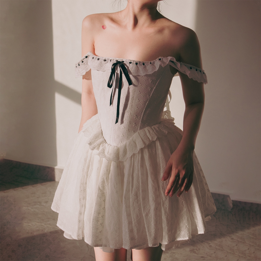 Létitia - Iris Vivian Corset (áo Corset dáng Vivian liền váy xòe)