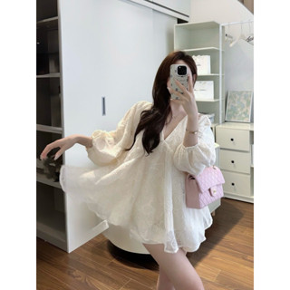 Mimi set•LALASTUDIO• set 2 món| Áo babydoll tay lỡ cổ V chất ren cao cấp kèm quần short tafta tiểu thư thanh lịch (L1)