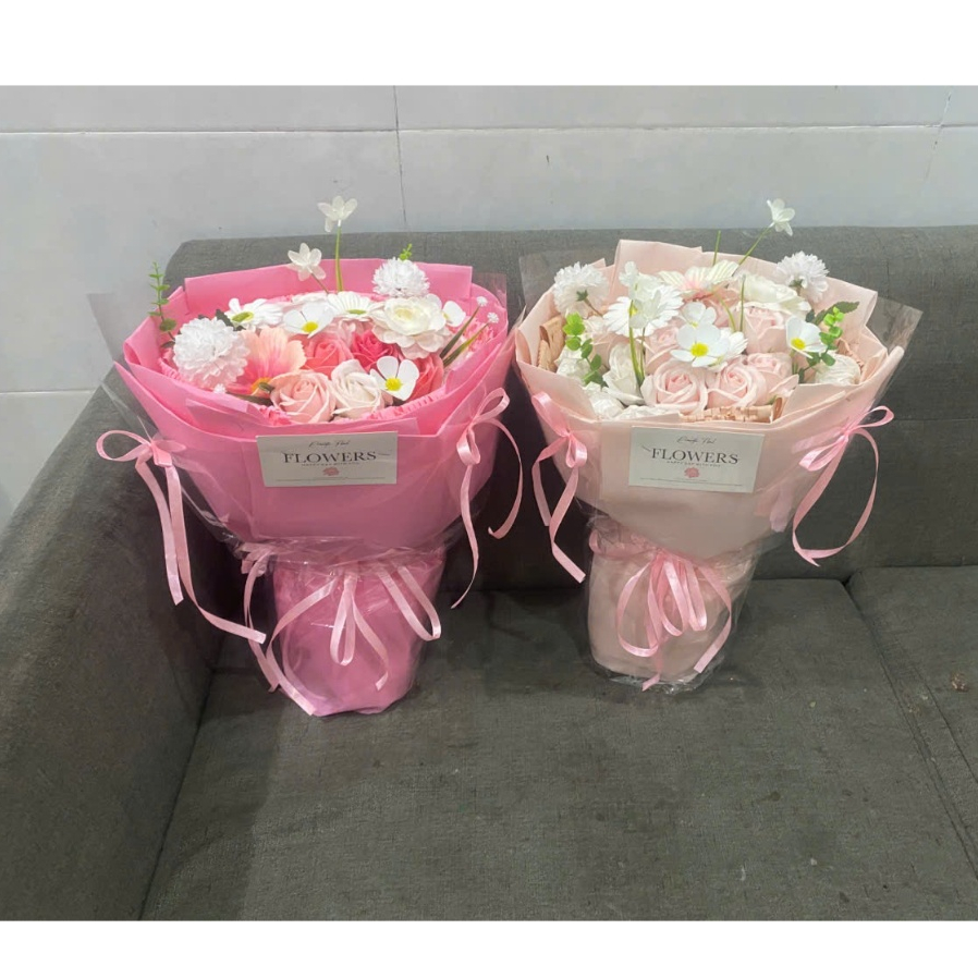 (Mẫu Hot TRead Mới) Bó Hoa sáp mix hoa lụa 20 bông kiểu  tròn dài tặng quà 20/10, quà sinh nhật giá rẻ