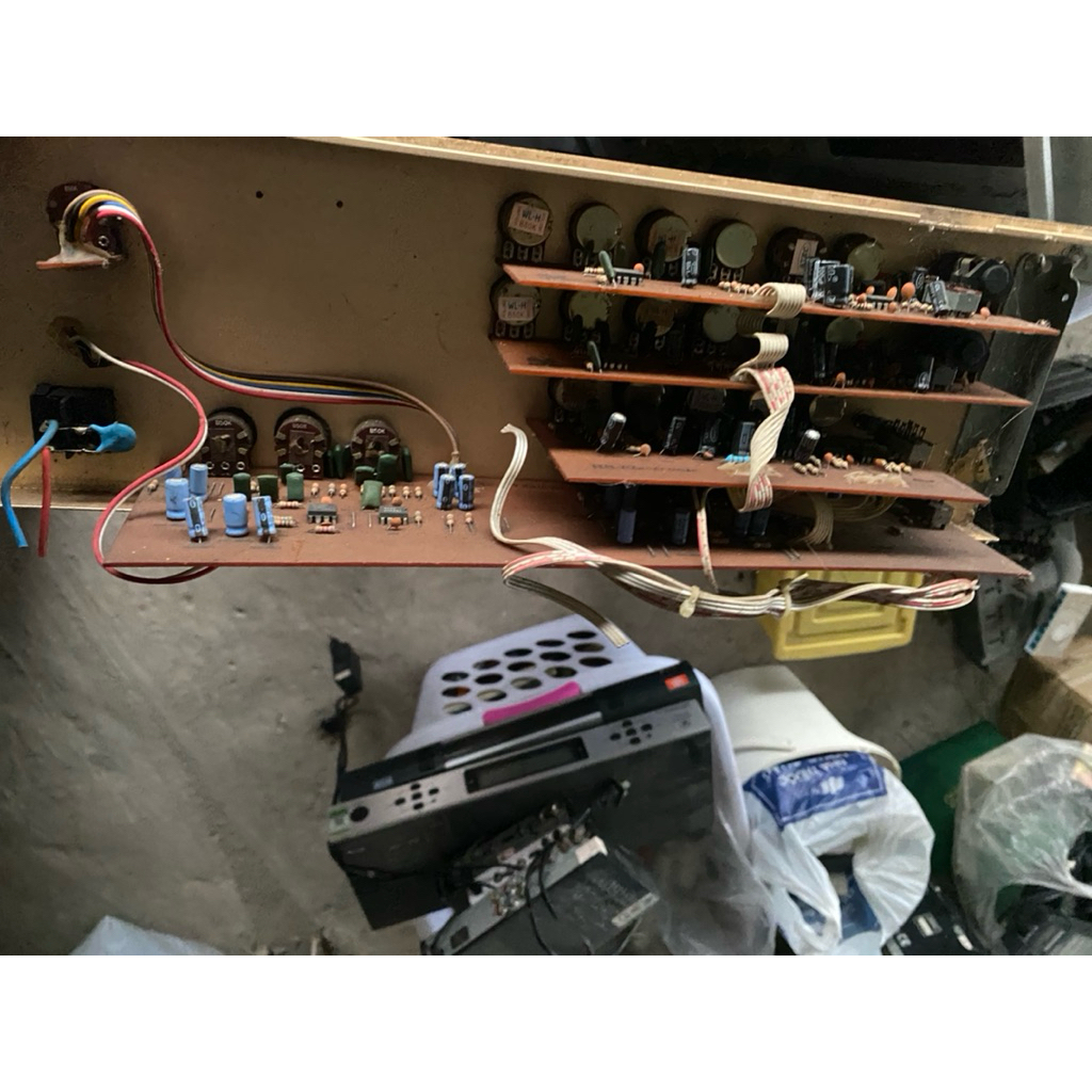 bộ bo mạch tháo âm ly việt nam (1 bộ gồm 5 bo ngẫu nhiên)