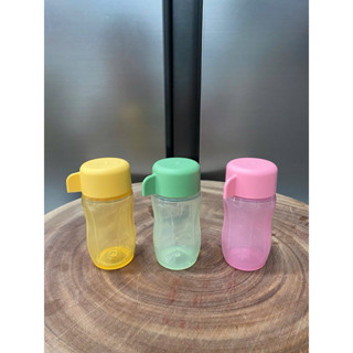 Bình nước Tupperware 90ml, không dây đeo; màu Hồng ngọt ngào; đựng vitamin hay chất lỏng đi du lịch, công tác