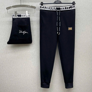  Quần nỉ dài jogger thể thao nam Đê Và Gờ cạp dệt chữ trắng quấn quanh đùi và mông thêu mác da đính logo inox 