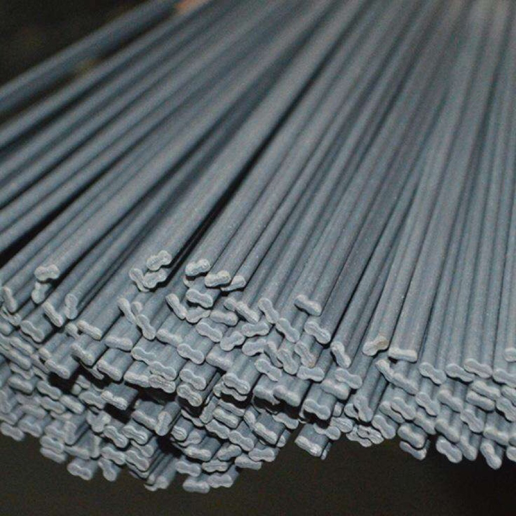 Que Hàn nhựa pvc 1kg kích thước :(3mm x 6mm)