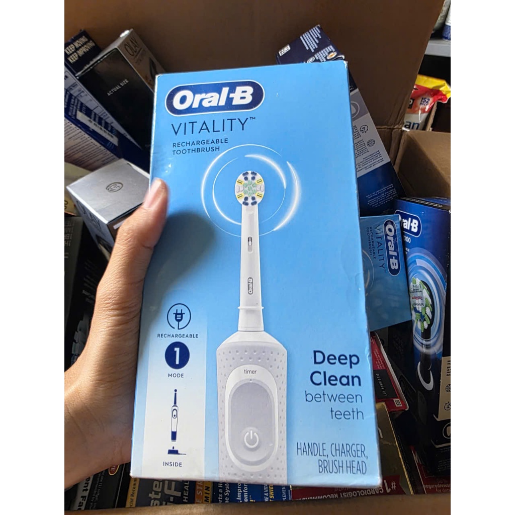 Oral -B  Bàn chài điện Oral-B Vitality Màu trắng chính hãng MỸ