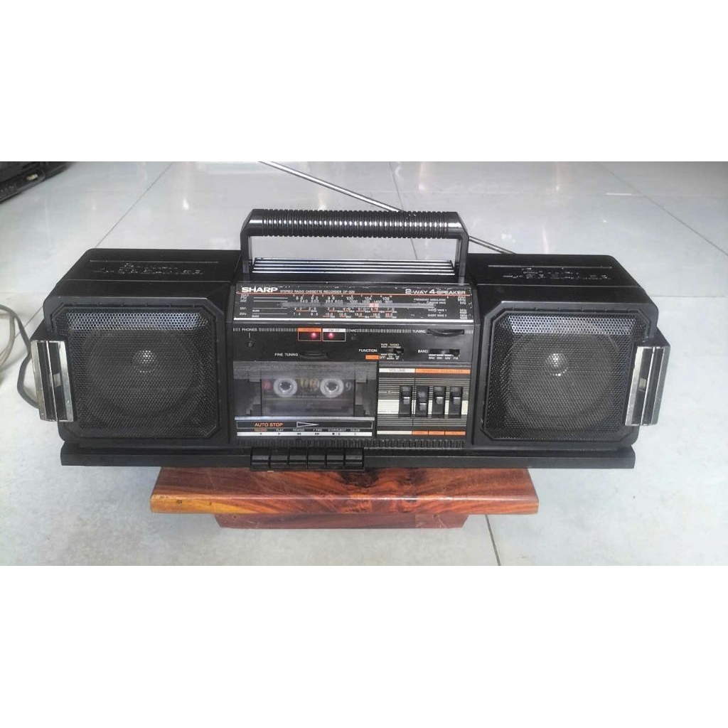 radio cassette sharp